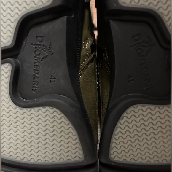 Dromedaris Olive Green Combat Boots - Picture 9 of 11